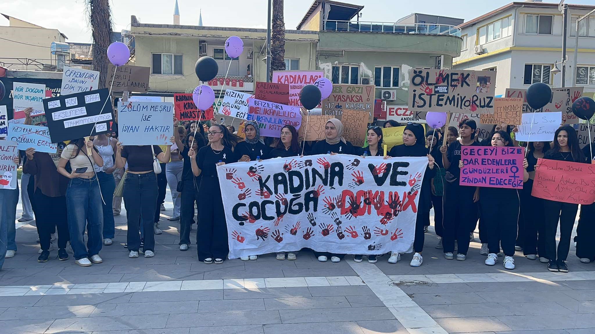 Öğrencilerden Kadına Ve Çocuğa Şiddete Tepki (5)