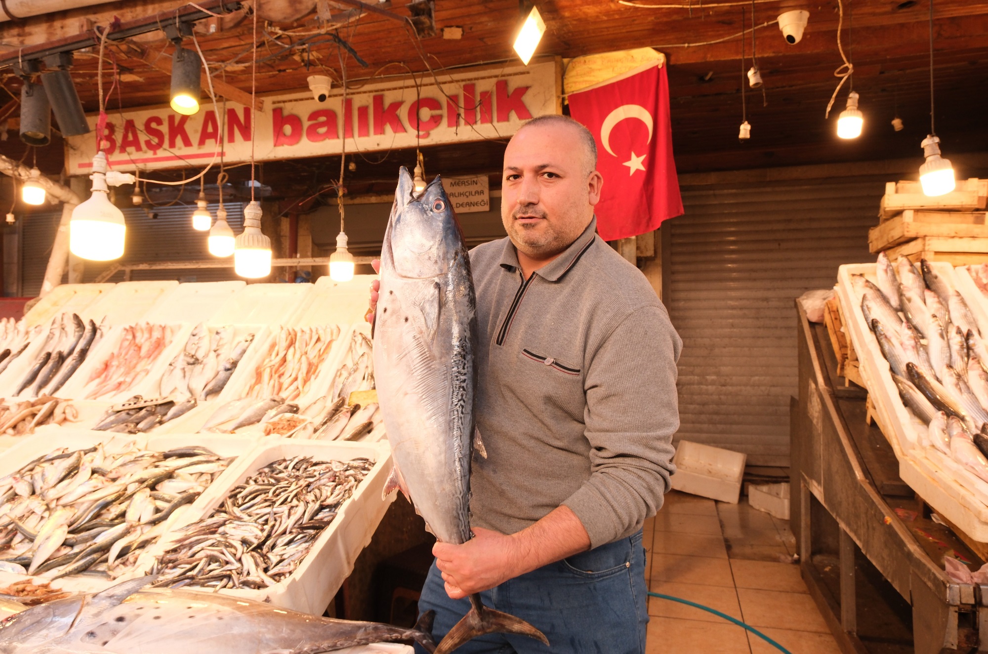 1 Metreyi Aşan Dev Torik Balığı 1500 Tl’ye Satıldı (3)