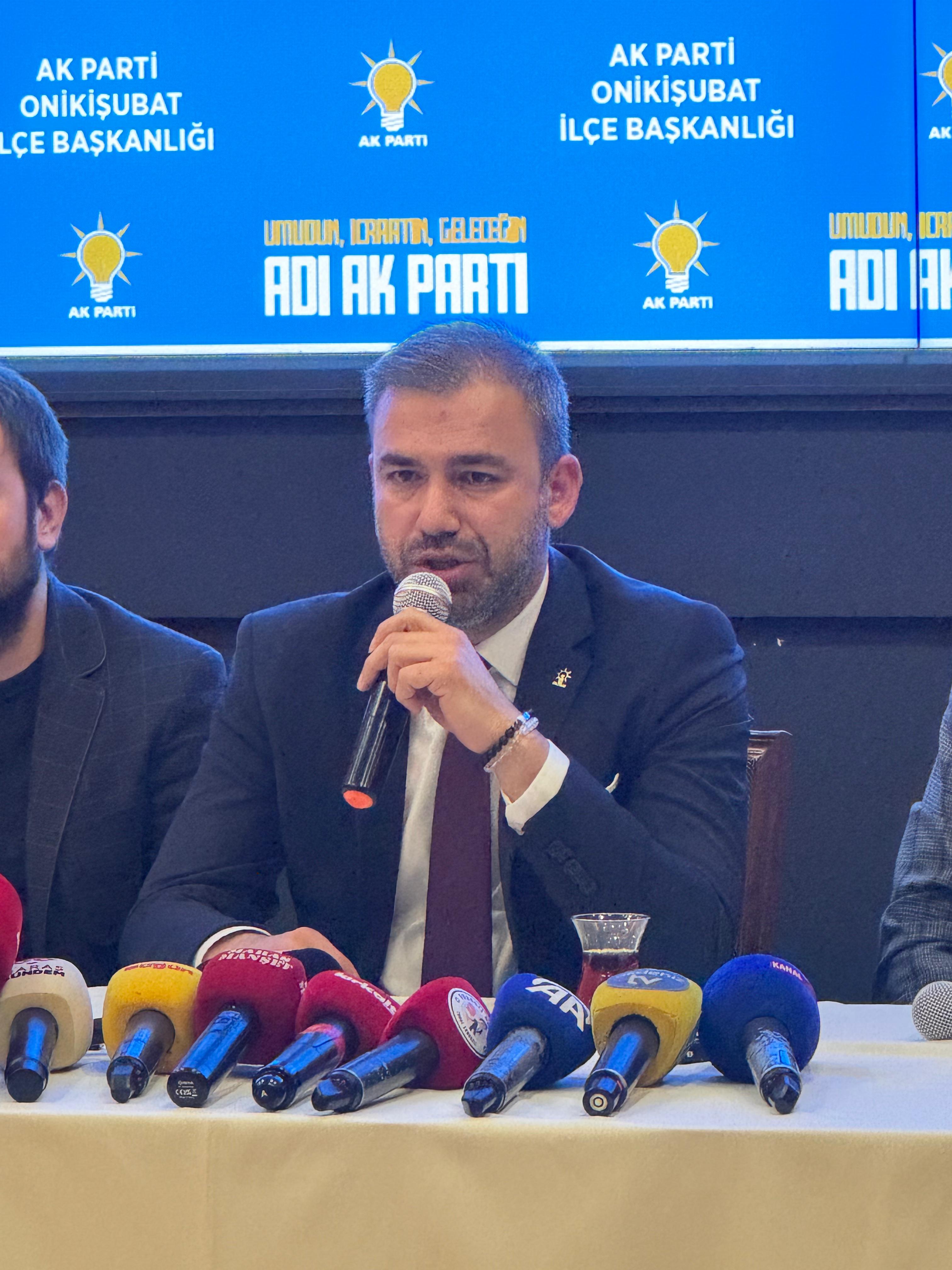 Ak Parti Onikişubat Teşkilatı Basınla Bir Araya Geldi