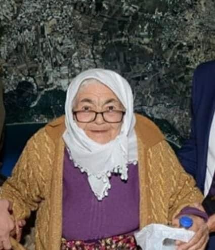 Hayırsever Döndü Teyze, 98 Yaşında Hakkın Rahmetine Kavuştu