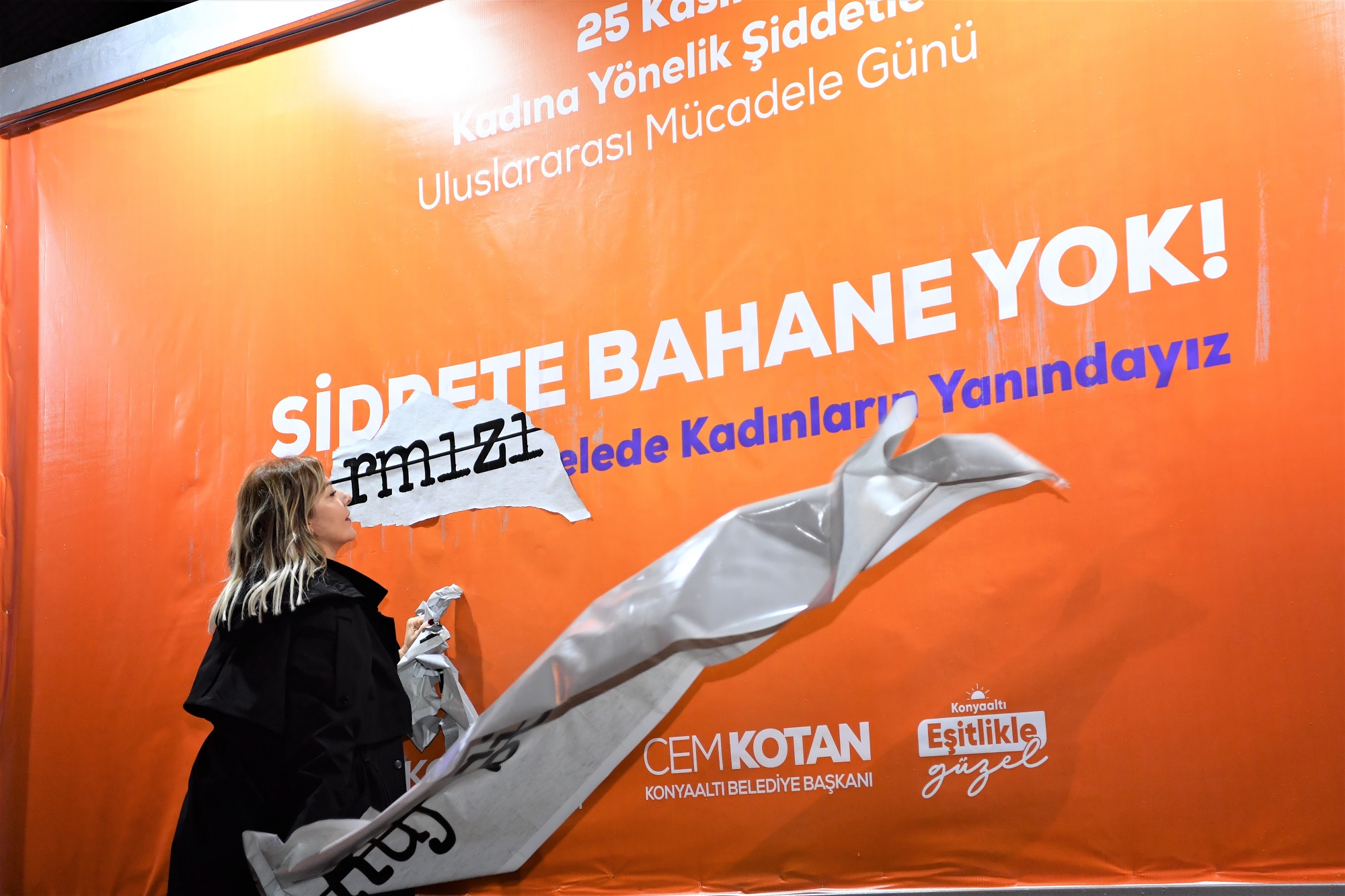 Kadına Şiddet İçin Geçerli Bahane Yok (3)