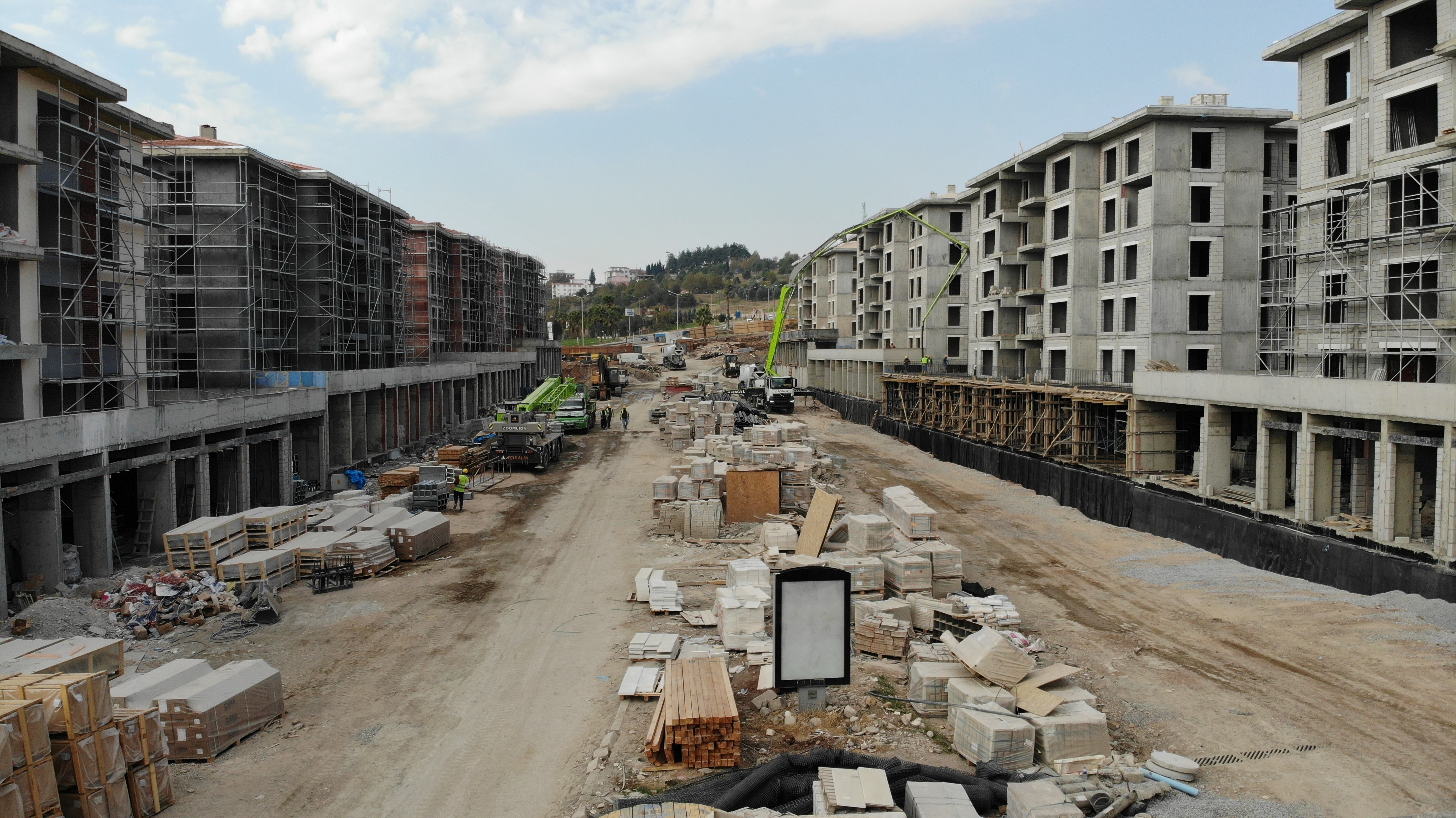 Kahramanmaraş’ta Ebrar Sitesi Yeniden Hayat Buluyor (11)