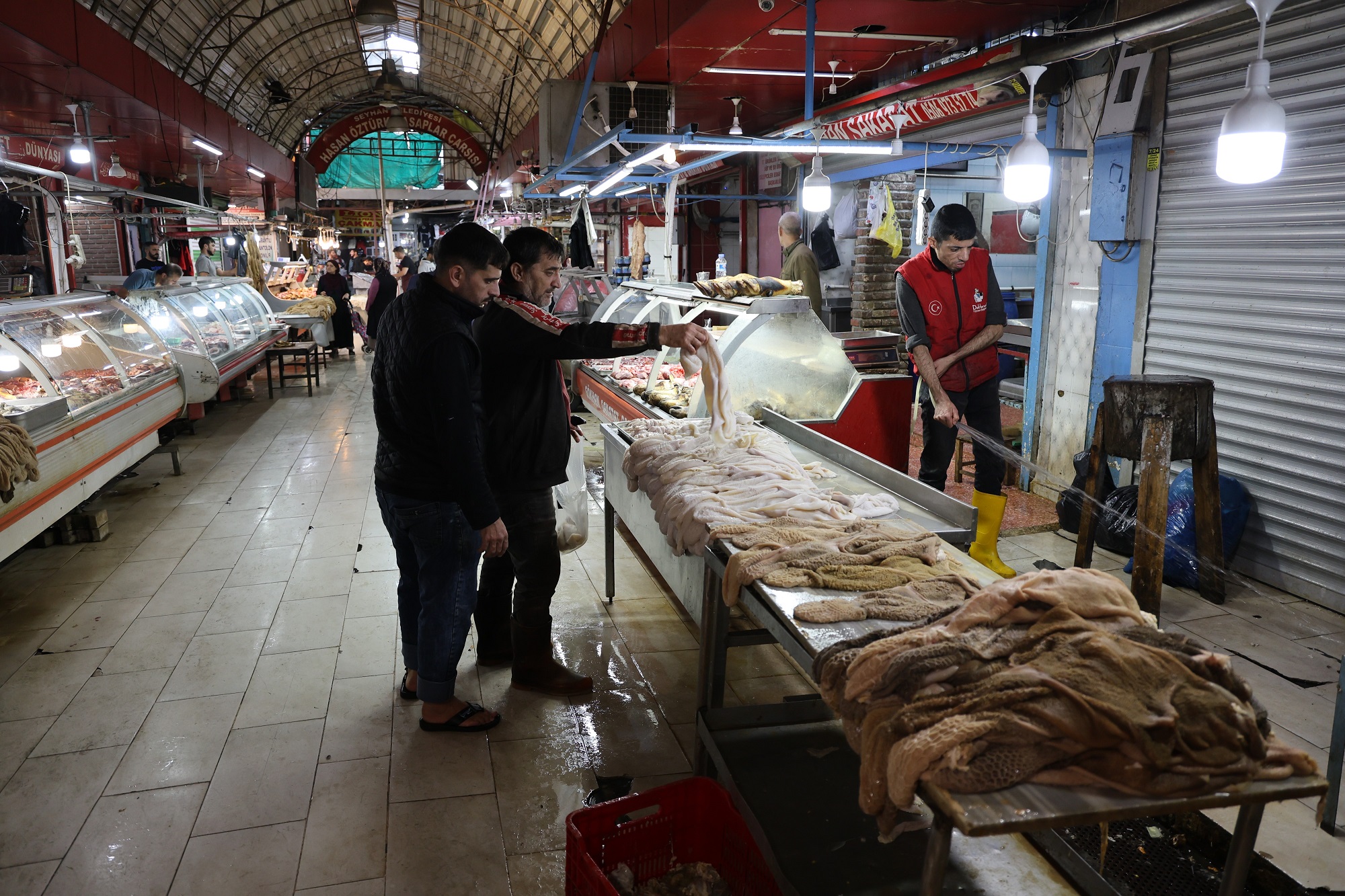 Zehirlendik Yalanıyla Kasapları Dolandırdılar (3)