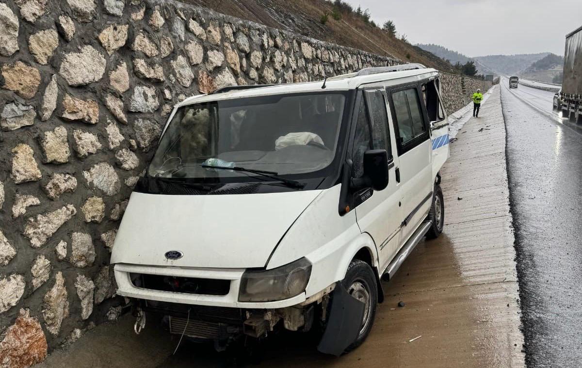 Kahramanmaraş’ta Trafik Kazası 2’Si Ağır 4 Yaralı (2)