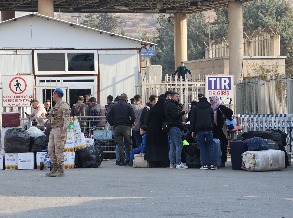 Suriyeliler Cilvegözü’nden Ülkelerine Dönüş Yapıyor (3)-1