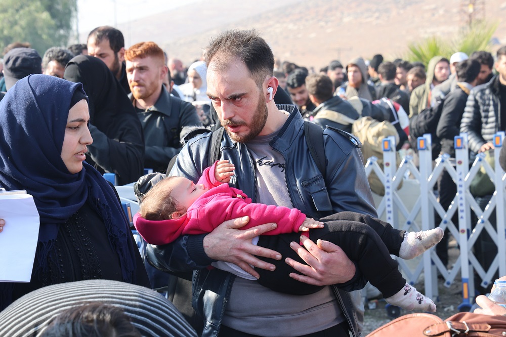 Suriyeliler Cilvegözü’nden Ülkelerine Dönüş Yapıyor (5)