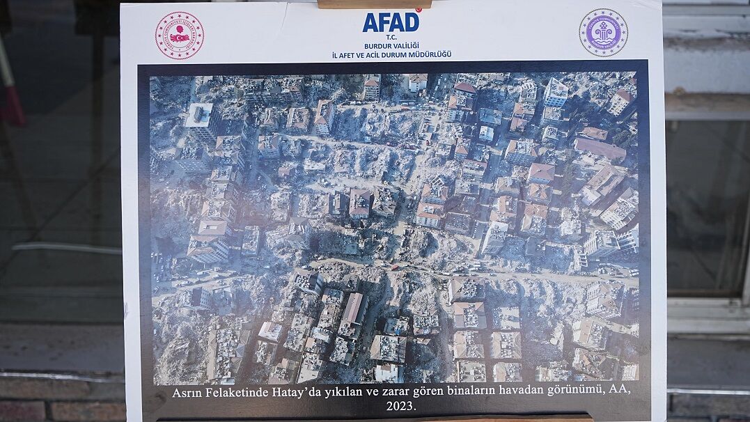 6 Şubat Depremleri Anısına Fotoğraf Sergisi (1)