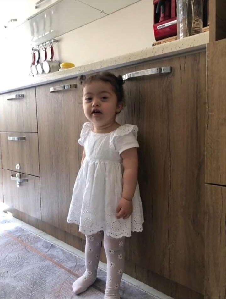 Depremde Ailesini Kaybeden Atrak Kaleş’in Acı Sözleri 1 Yıllık Bina 3 Saniyede Çöker Mi (2)