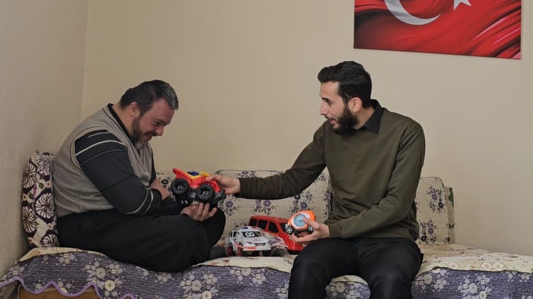 Down Sendromlu Gencin İmam Sevgisi Duygulandırdı (2)