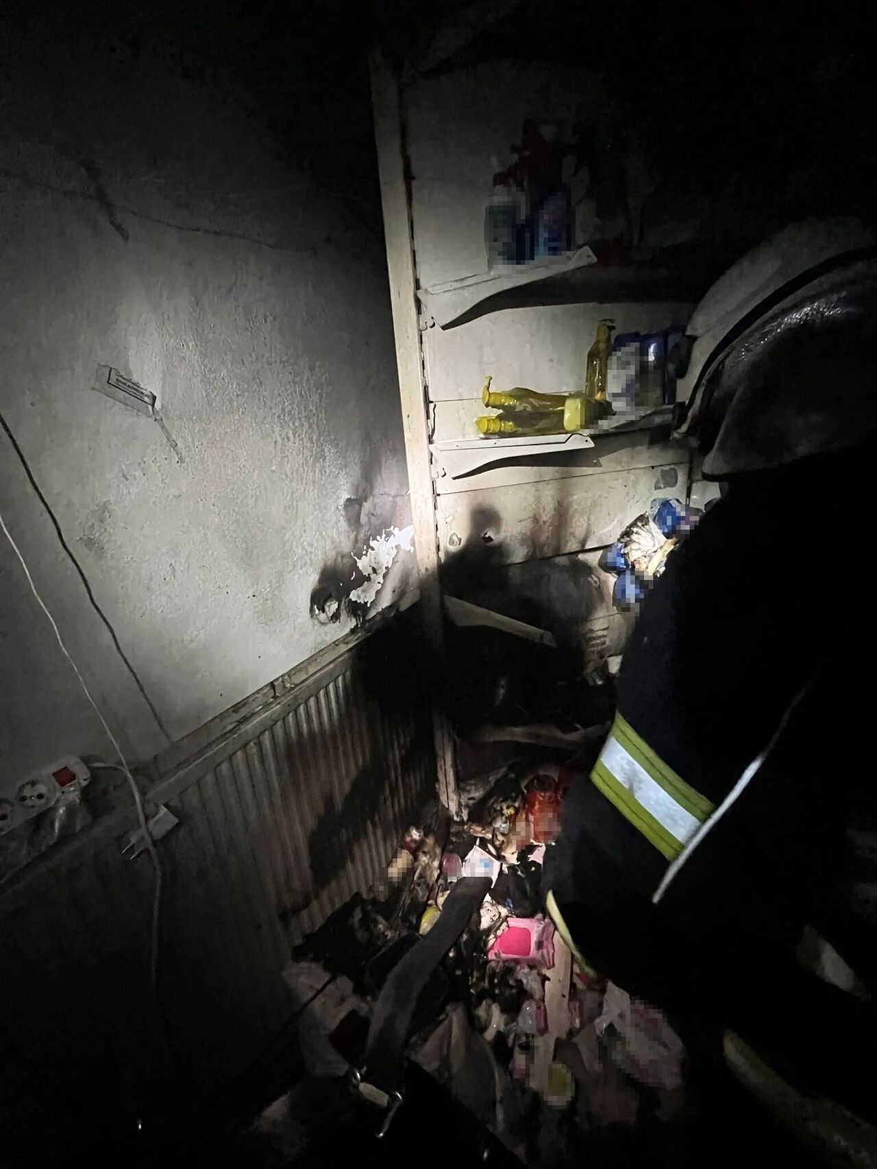 Gece Saatlerinde Çıkan Yangın İtfaiye Ekiplerince Söndürüldü (2) Kopya