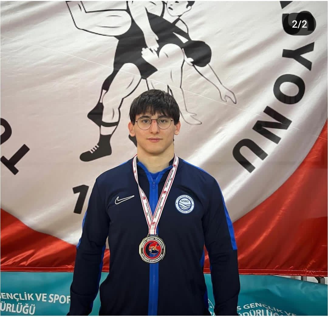 Kahramanmaraşlı Güreşçi Türkiye Şampiyonu Oldu! (3)