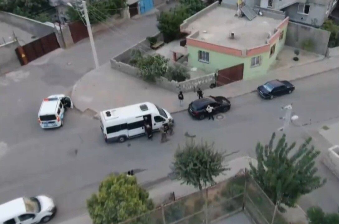 Kahramanmaraş'ta Göçmen Kaçakçılığı Operasyonu 4 Kişi Tutuklandı (4)