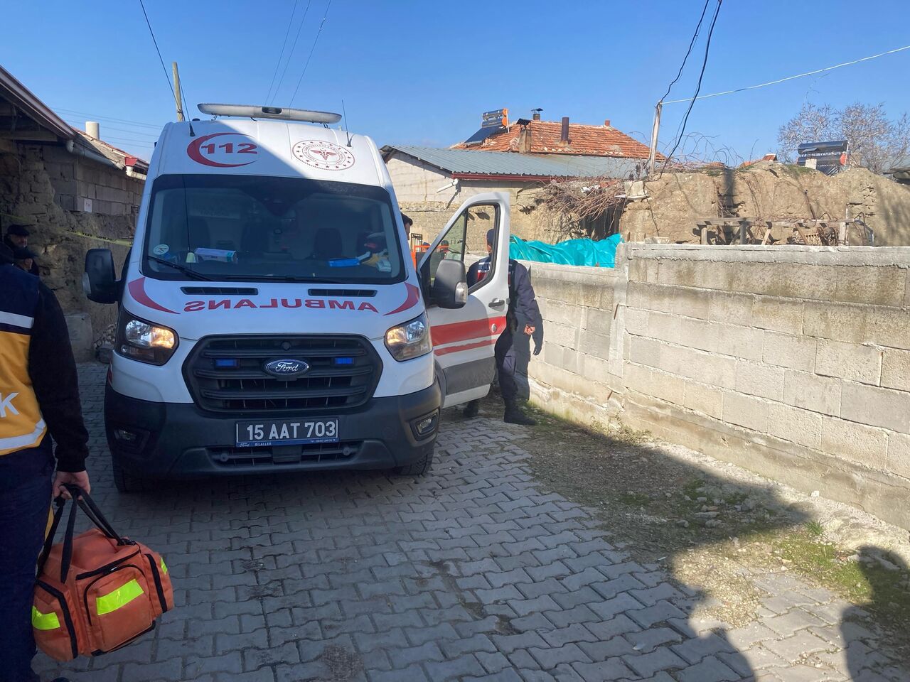 Yem Karma Makinesine Düşen Adam Hayatını Kaybetti (1)