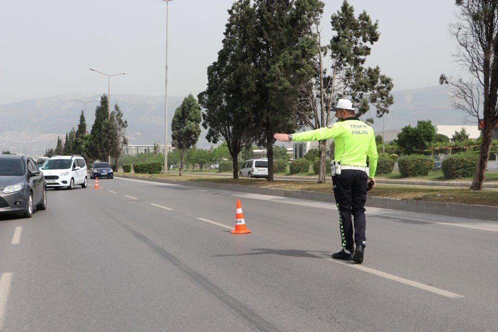 Kahramanmaraş'ta 2.210 araç ve sürücüye ceza! 121 araç trafikten men edildi