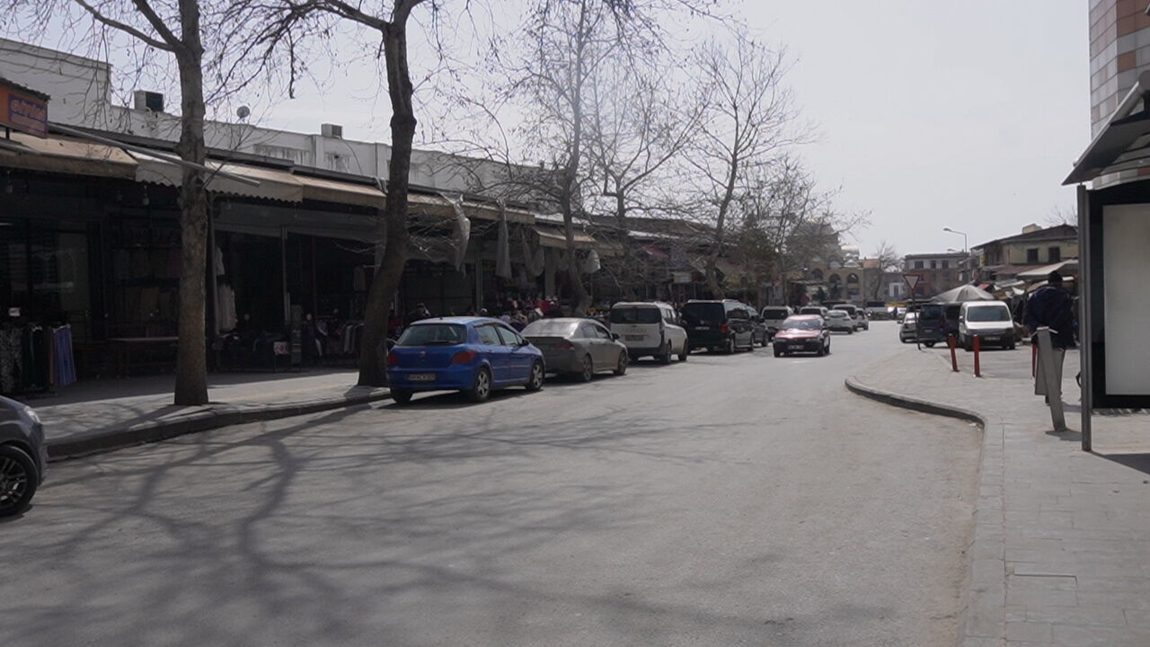 ''Kahramanmaraş'ta Geçici Çarşı Ücretsiz Değil! Esnaf Yine Kira Ödeyecek'' (2)