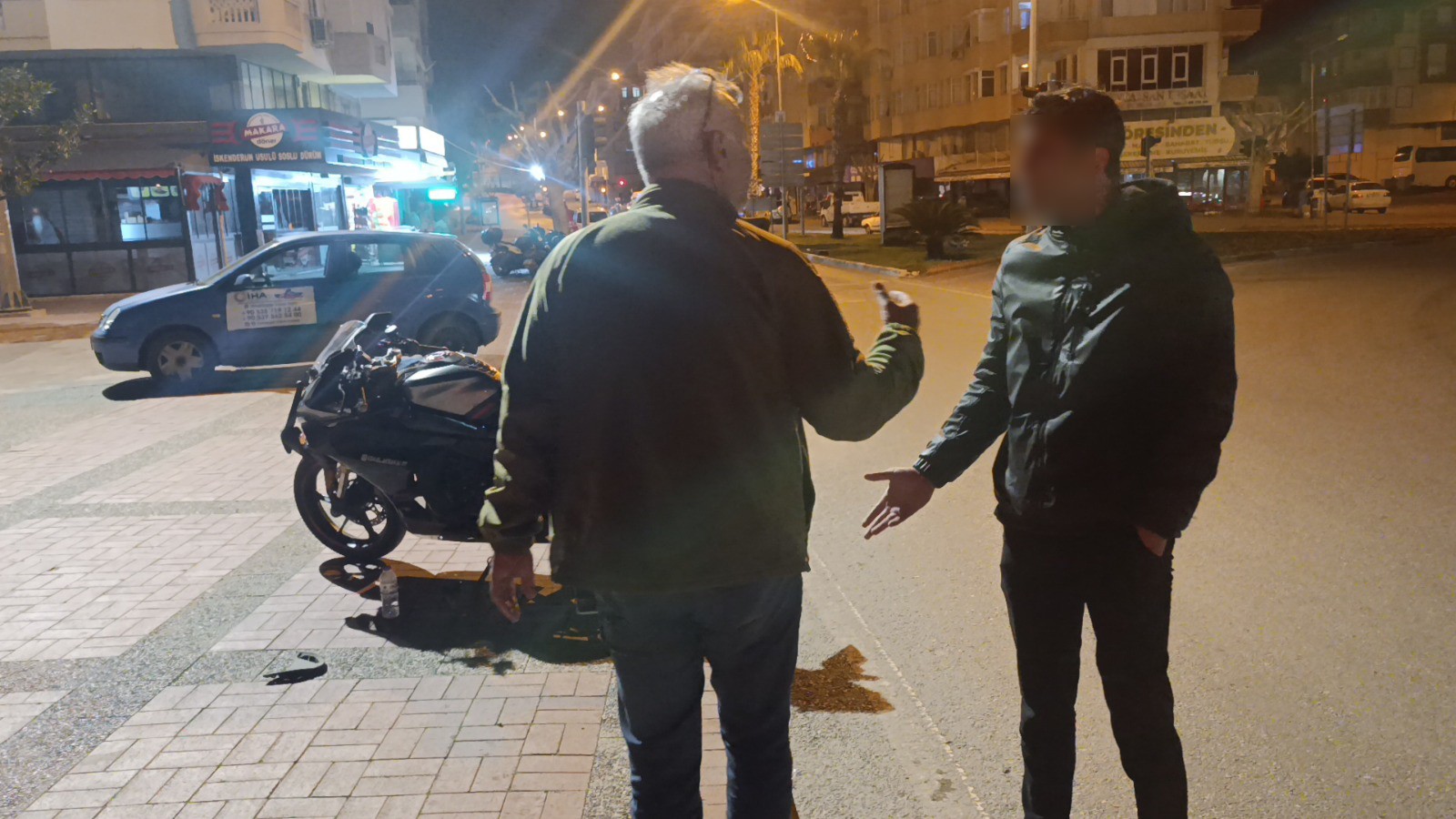 Plakasını Bereyle Kapatan Motosiklet Sürücüsüne Ceza (1)