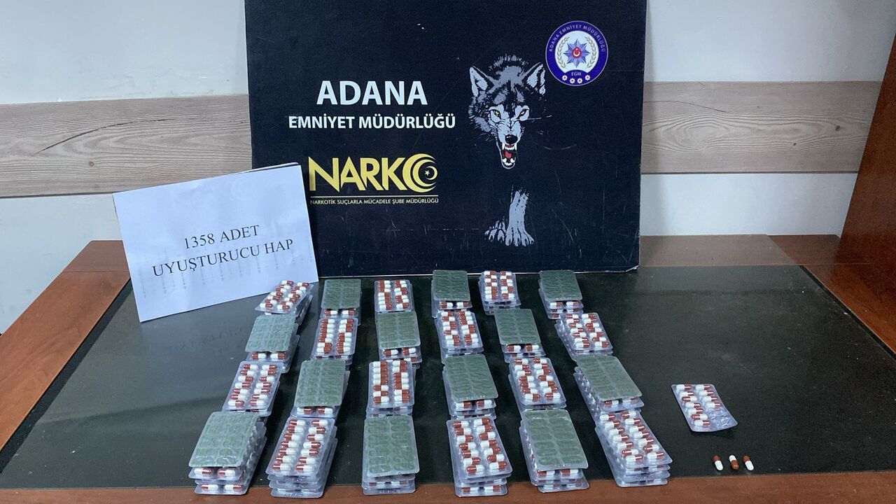 Yasaklı Madde Satıcılarına Büyük Darbe 40 Tutuklama (1)