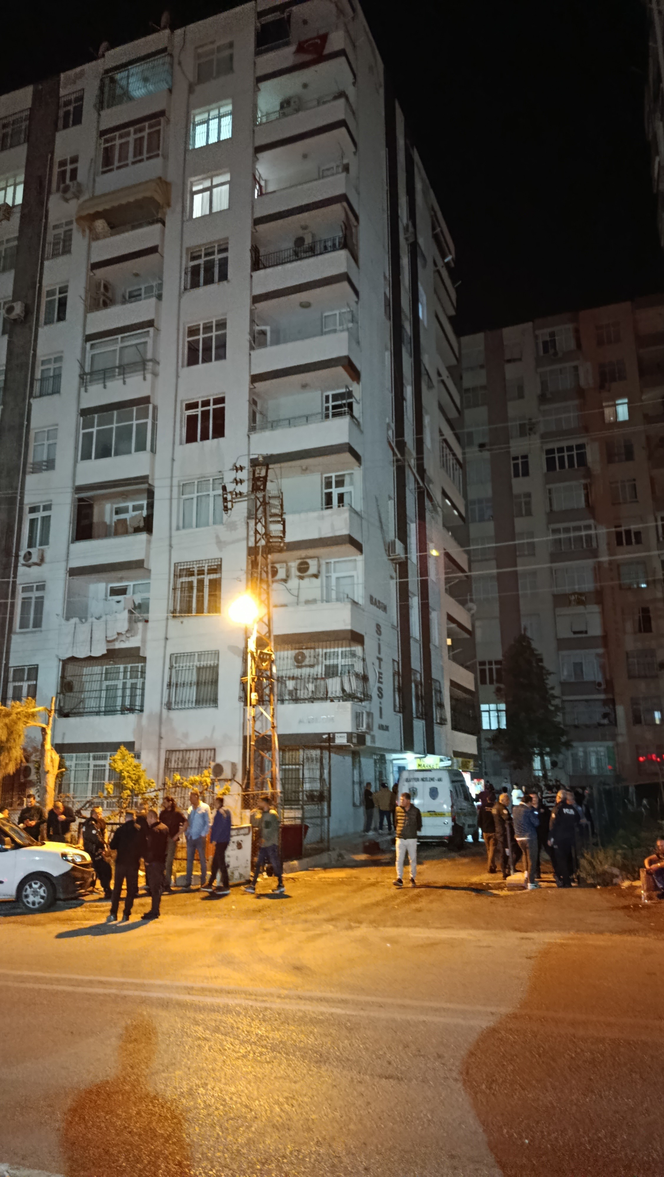 Adana’da Şoke Eden Olay Yangının Altından Dostluk İhaneti Çıktı (1)-1
