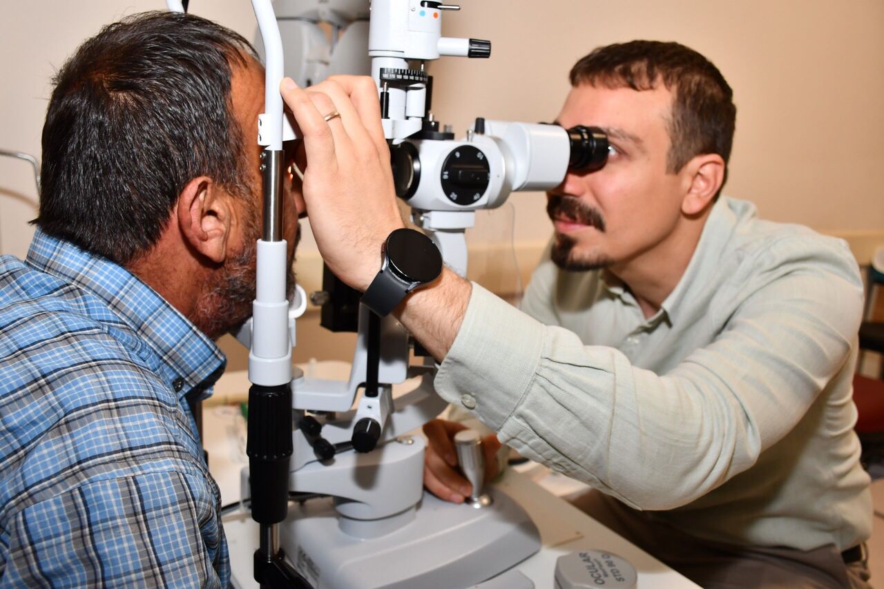 Göz Sağlığı Alanında Tarihi Bir İlk İlk Kornea Nakli Başarıyla Gerçekleşti (4)