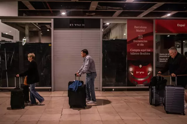 İspanya'da Elektrik Krizi: Ohal İlan Edildielektriklerin Kesildigi Ispanya Da Ohal Ilan 18564729 4829 M