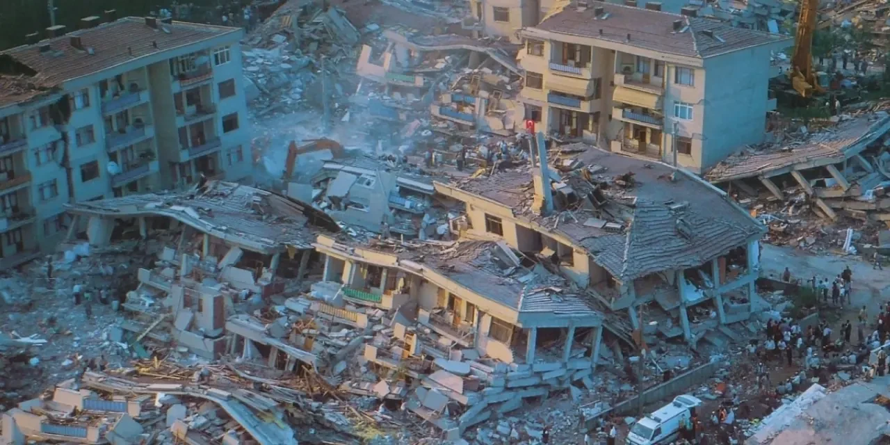 İstanbul Depremi Sonrası 291 Artçı Sarsıntı Afad'dan Uyarı!