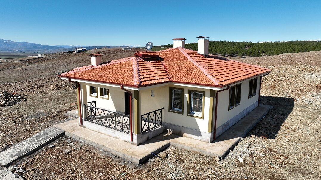 Kahramanmaraş’ta 30 Yeni Köy Evi Depremzedelere Teslim Edildi (7)