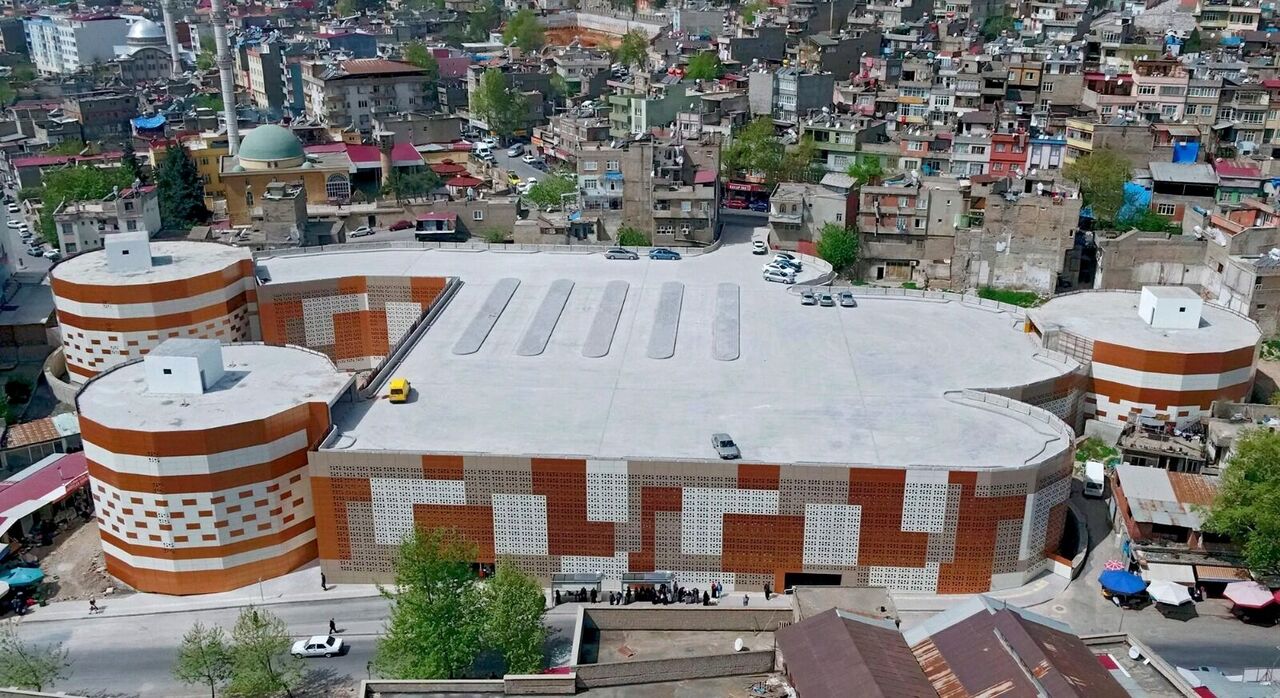 Kahramanmaraş'ta Arasa Otoparkı Yıkılıyor, Yerine Dev Avm Geliyor! (1)-1