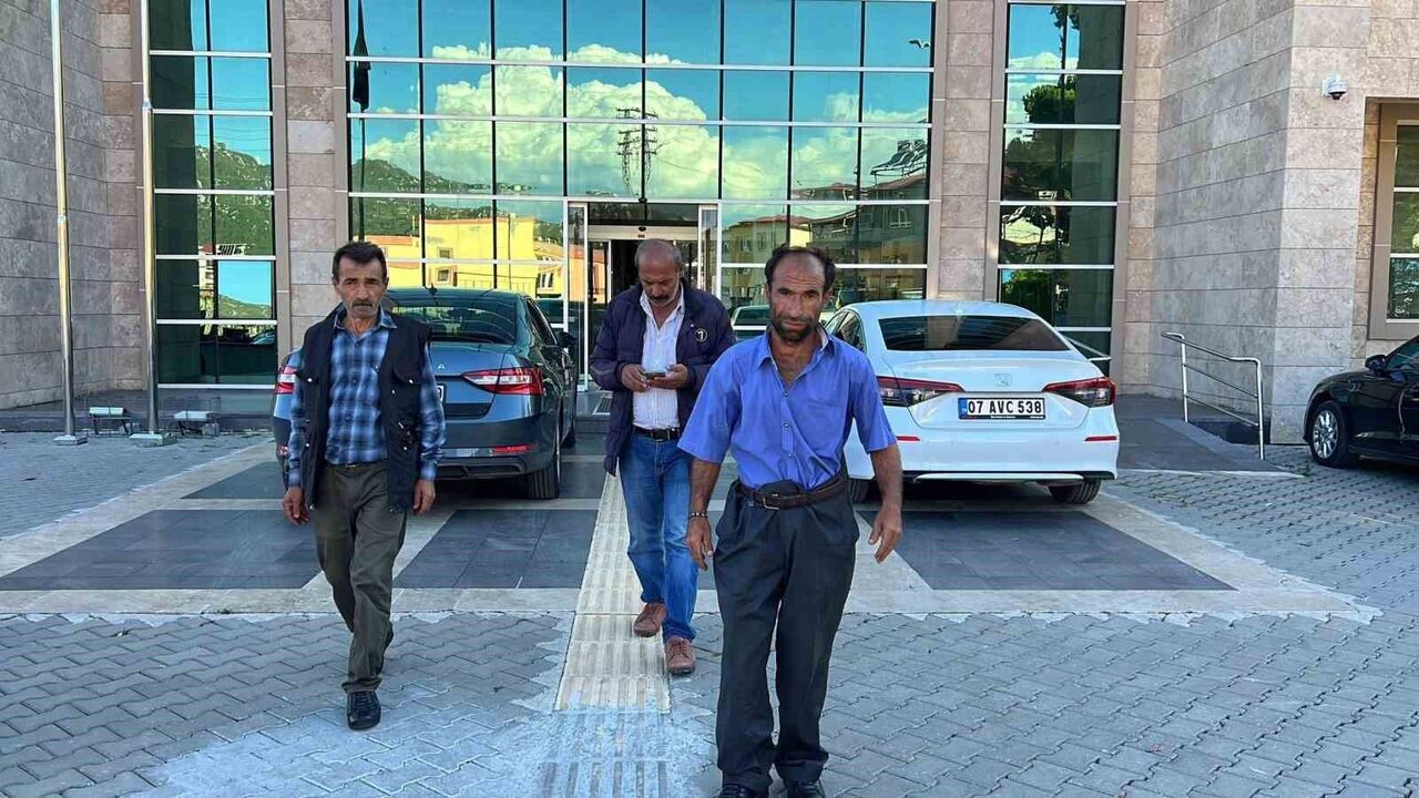 Kahramanmaraş'ta Çobanı Darbeden Kız Kardeşler Hakkında Karar Verildi (1)