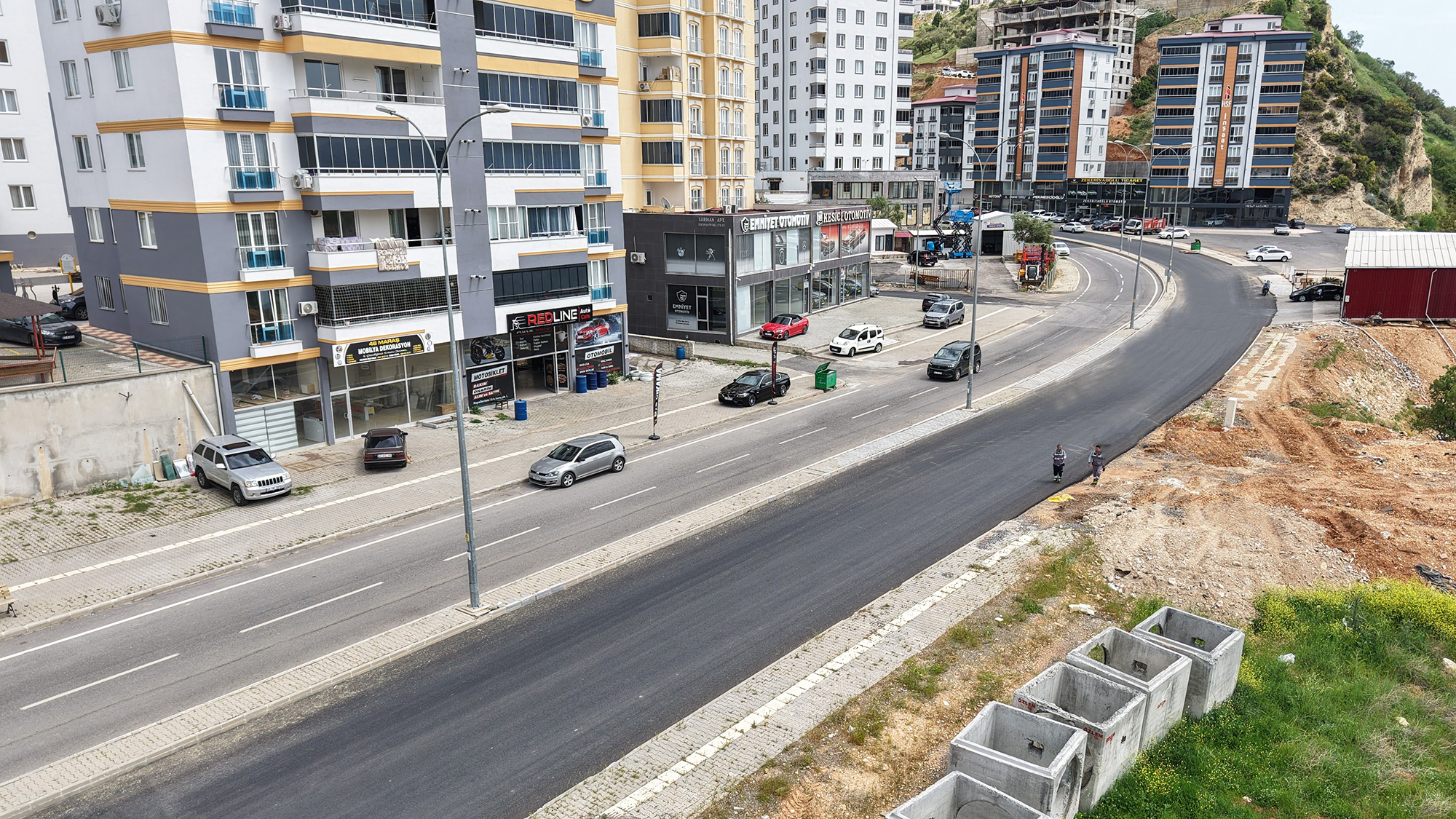 Kahramanmaraş’ta Trafiğe Konfor Dokunuşu İşte Yenilenen Cadde (2)