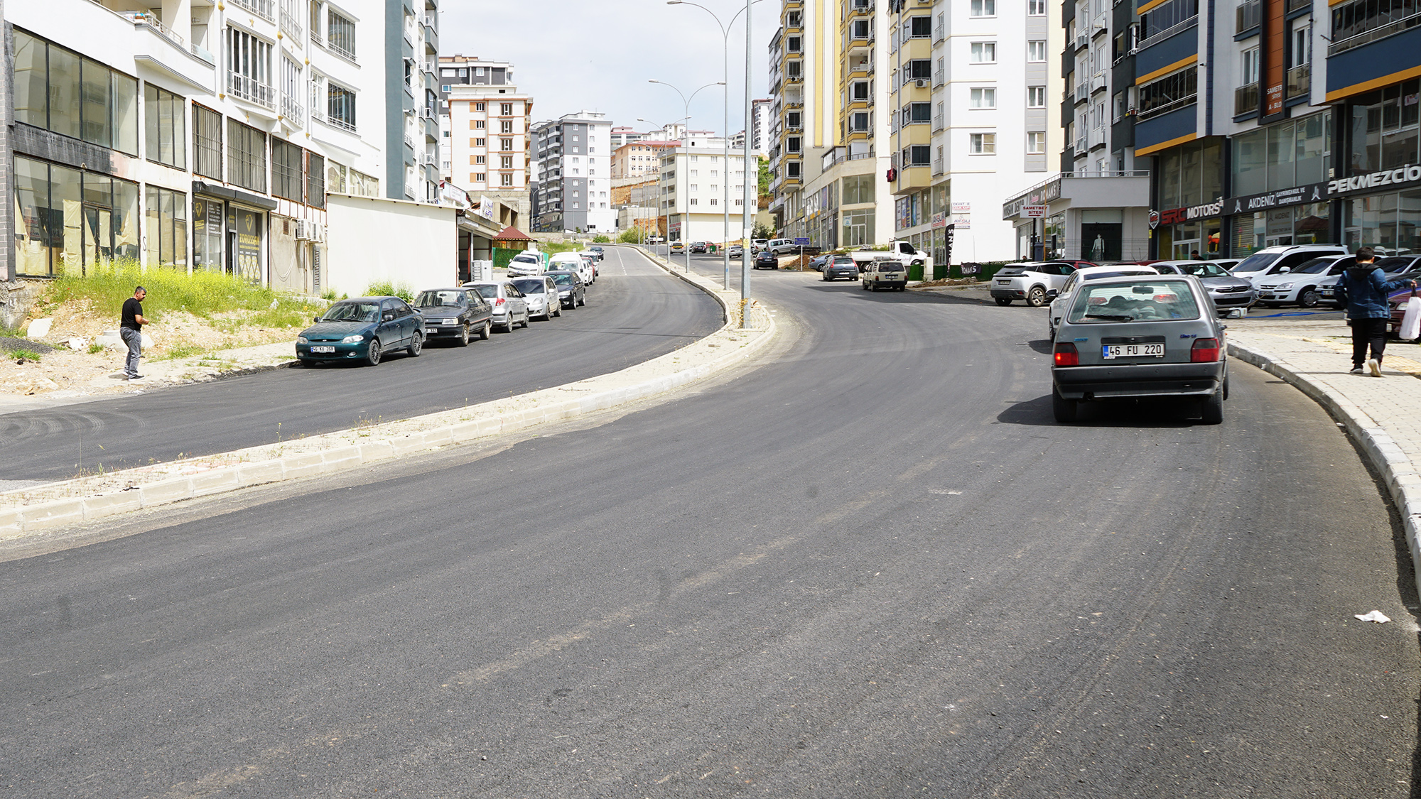 Kahramanmaraş’ta Trafiğe Konfor Dokunuşu İşte Yenilenen Cadde (5)