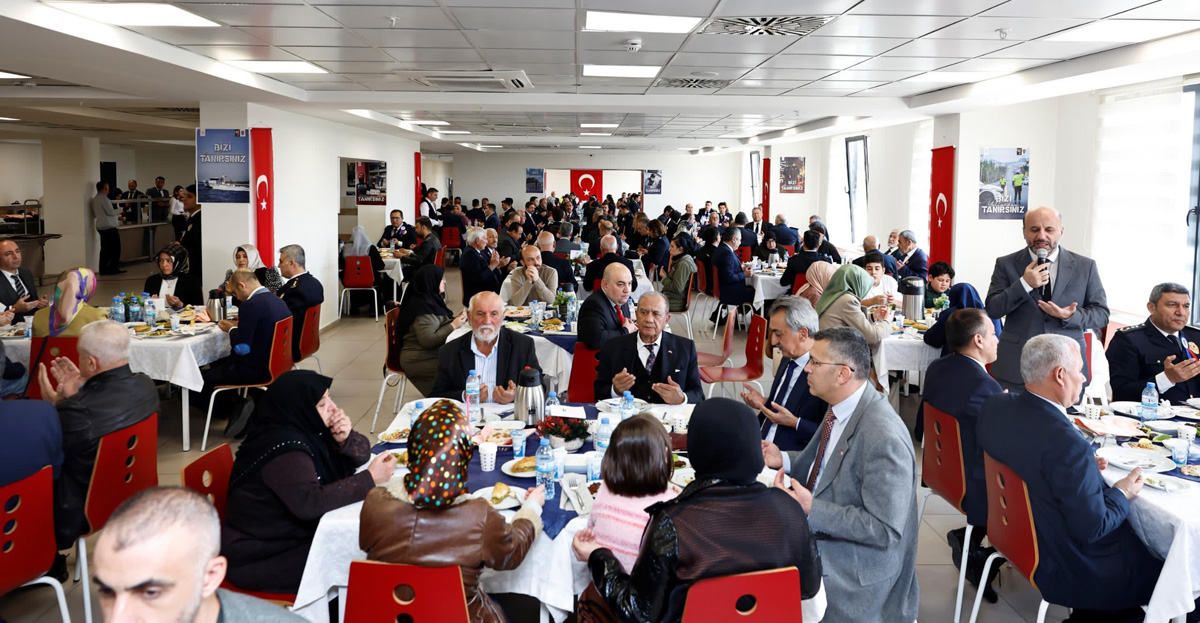 Vali Ünlüer'den Polis Haftasında Anlamlı Buluşma (3)