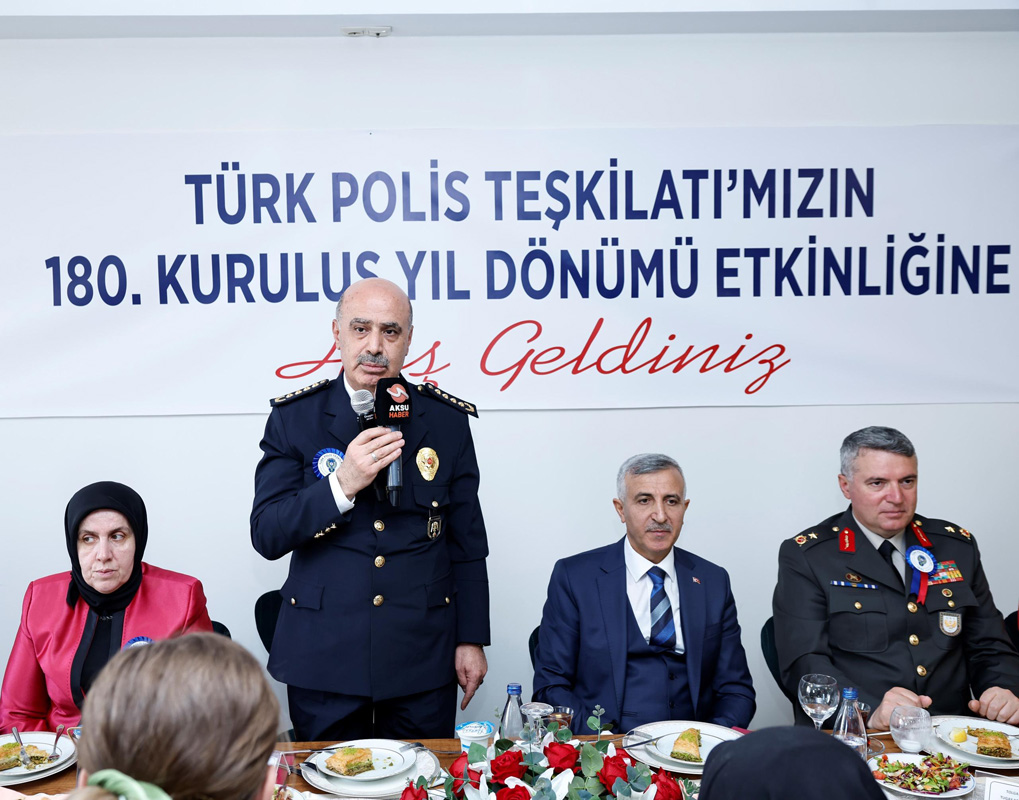 Vali Ünlüer'den Polis Haftasında Anlamlı Buluşma (4)