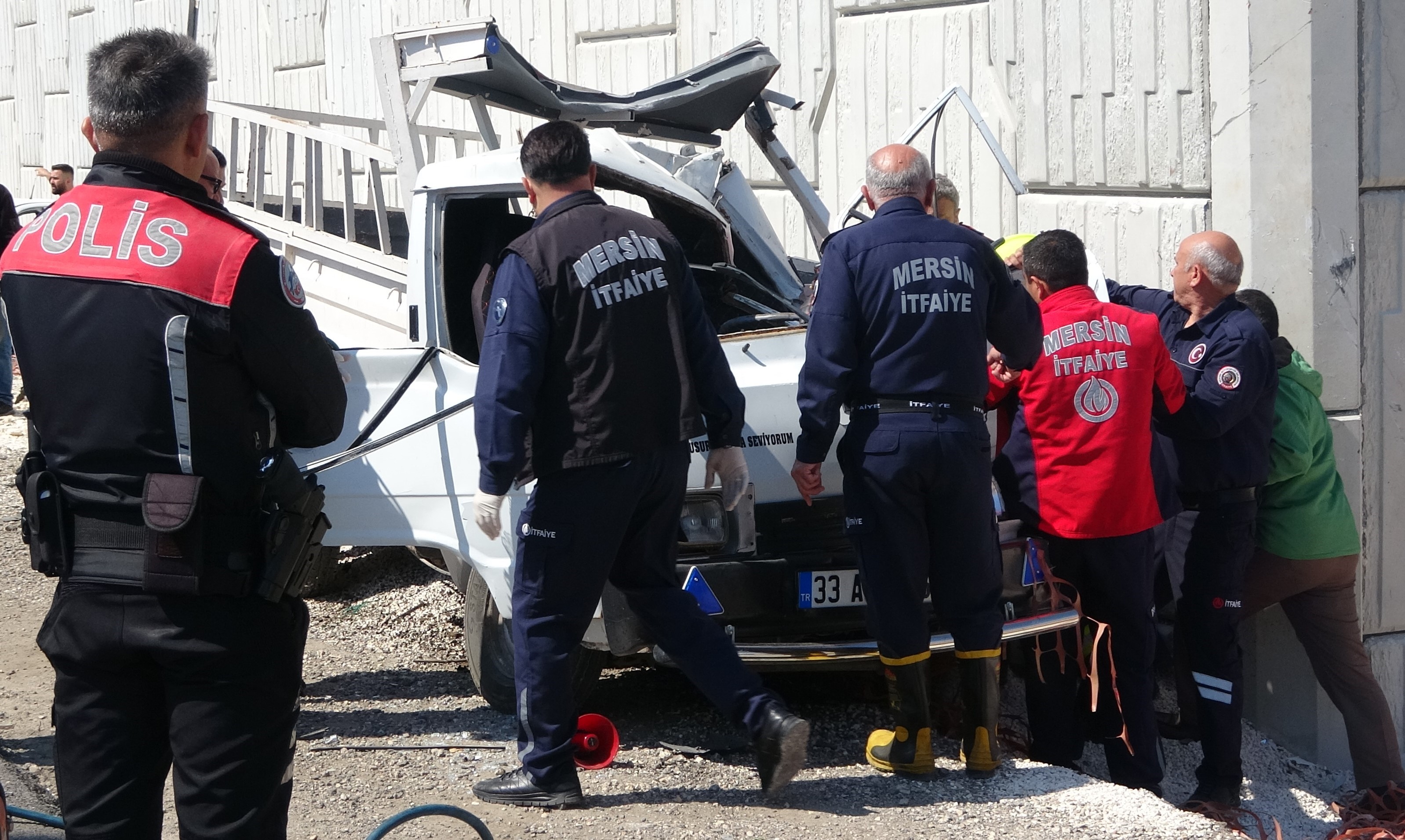 Zincirleme Trafik Kazası 1 Ölü, 3 Yaralı (2)