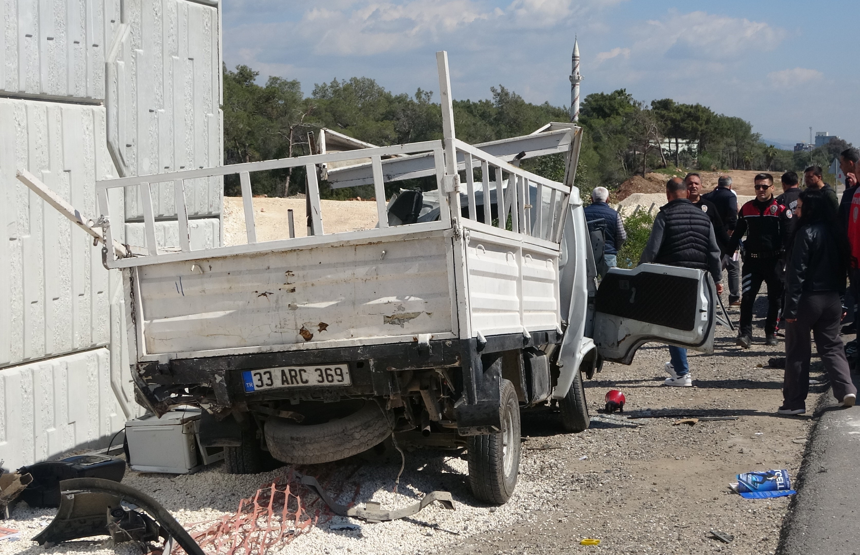 Zincirleme Trafik Kazası 1 Ölü, 3 Yaralı (4)