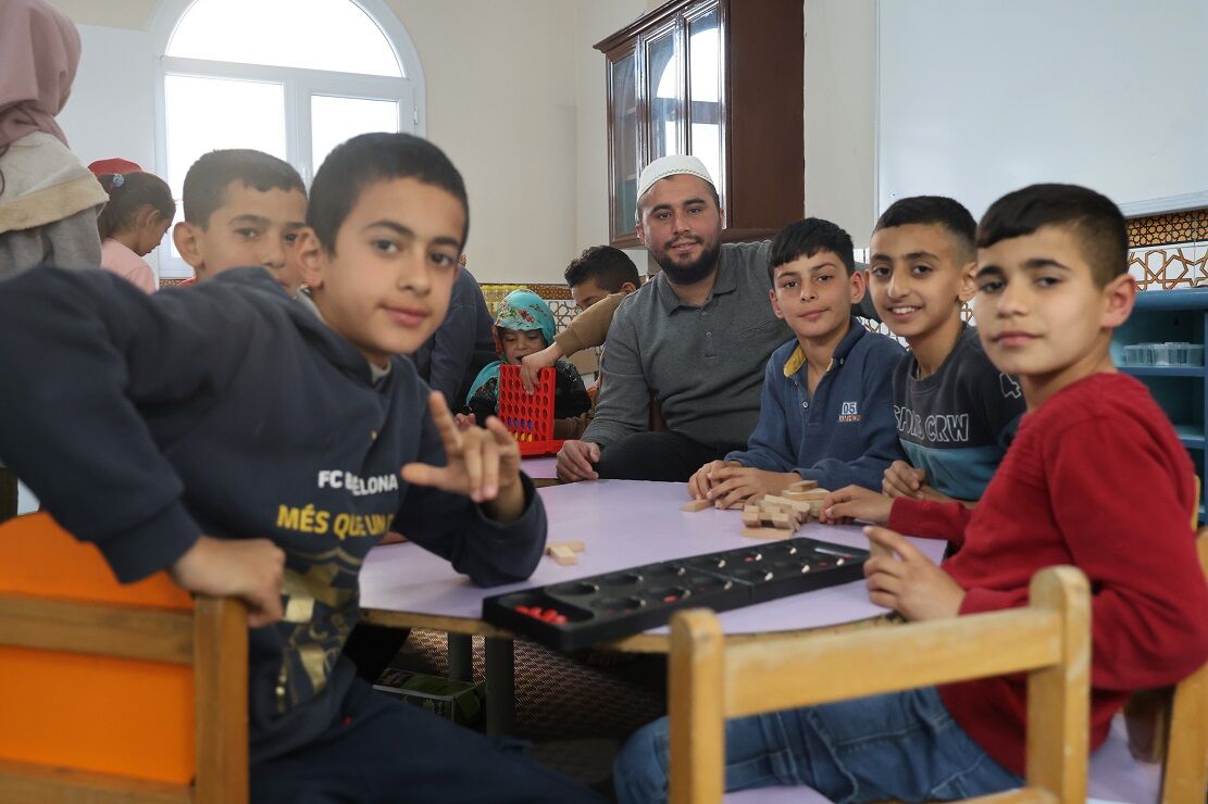 Camiyi Çocuklara Sevdiren İmam 4 Kişiden 100 Çocuğa (5)