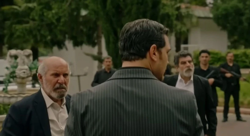 Eşref Rüya'da Şok Gelişme! Eşref Tetiği Çekti, Nusret Ağa Vuruluyor! İşte 11. Bölüm Fragmanı!