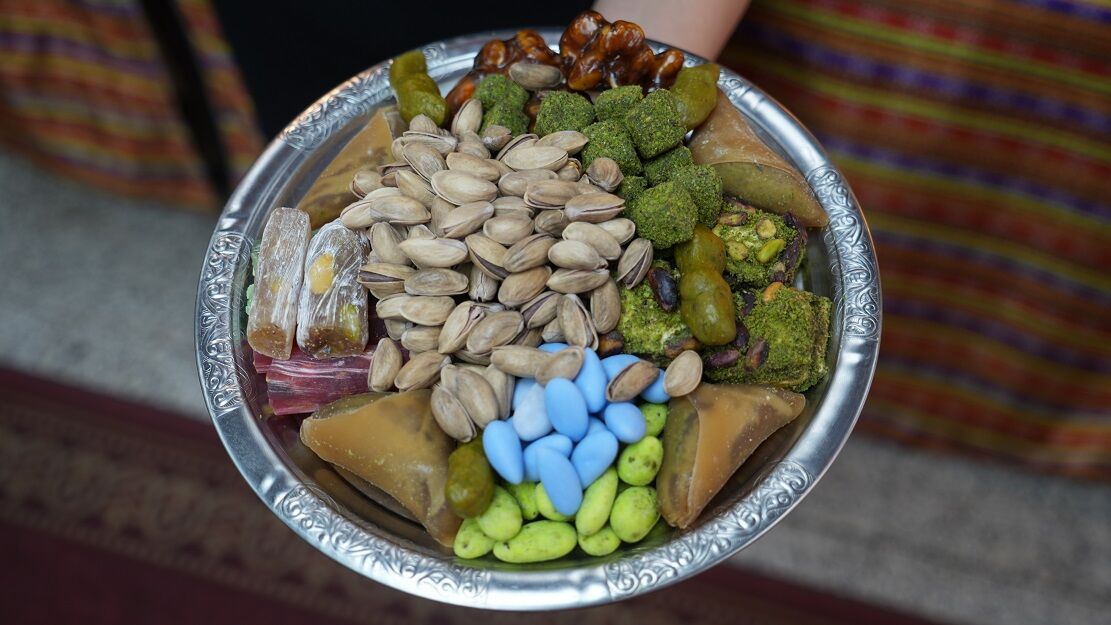 Fıstıklı Lokumdan Kişiye Özel Süslemelere Tepsiler 1000 Tl’den Başlıyor (1)-1