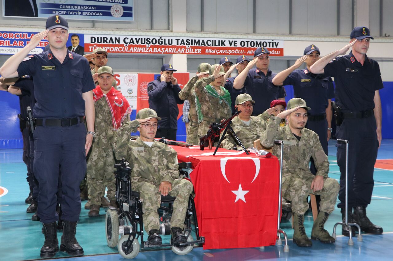 Kahramanmaraş’ta 20 Engelli Gencin Askerlik Hayali Gerçek Oldu (2)-1
