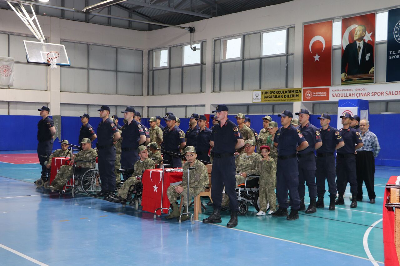 Kahramanmaraş’ta 20 Engelli Gencin Askerlik Hayali Gerçek Oldu (3)