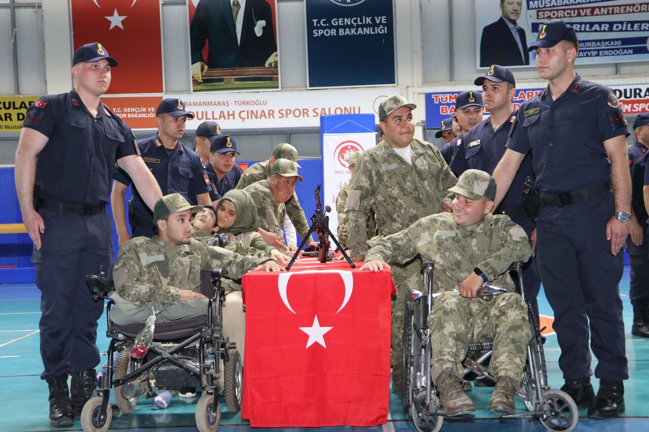 Kahramanmaraş’ta 20 Engelli Gencin Askerlik Hayali Gerçek Oldu (6)