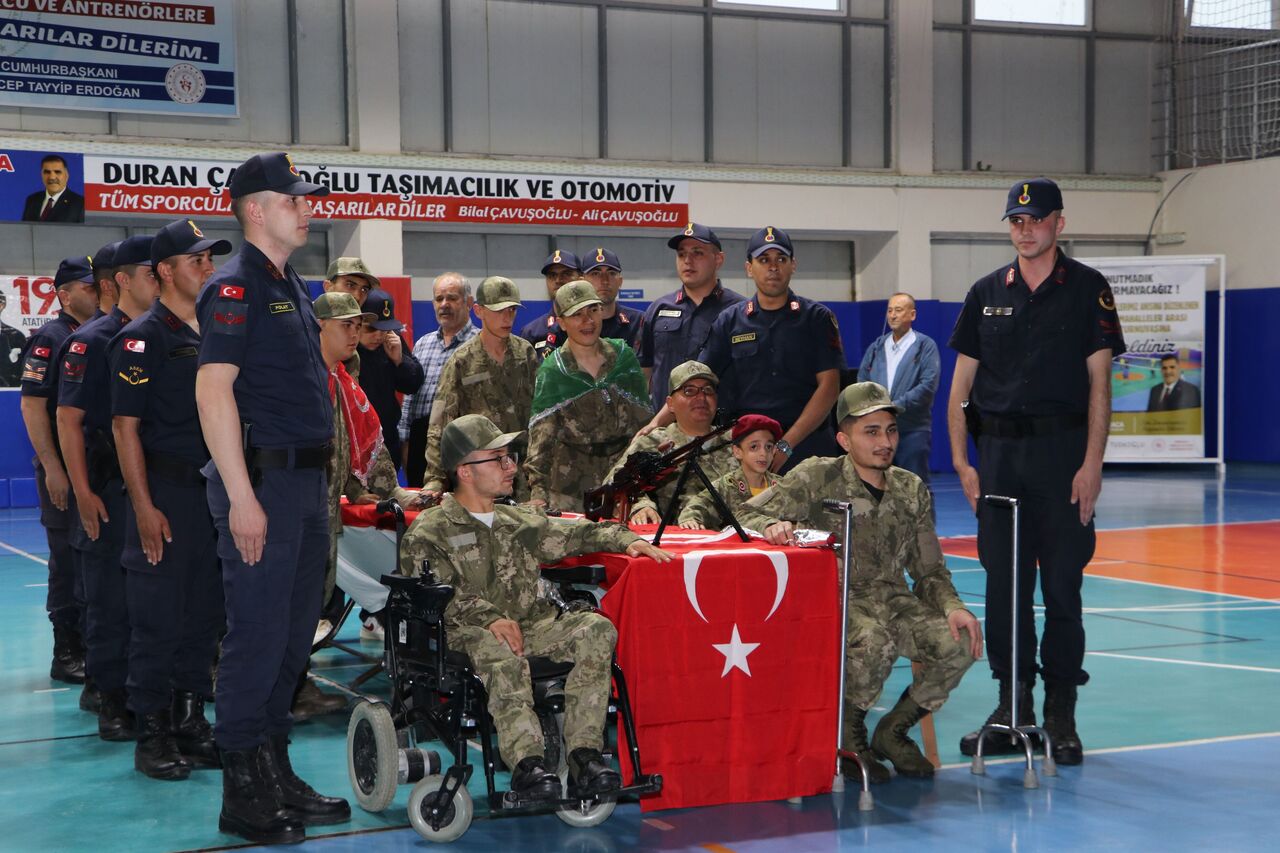 Kahramanmaraş’ta 20 Engelli Gencin Askerlik Hayali Gerçek Oldu (7)