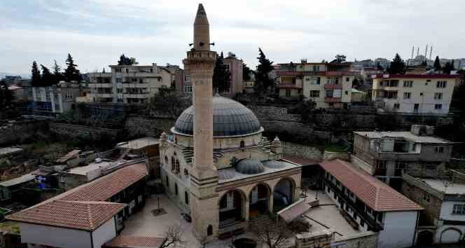 Kahramanmaraş’ta 345 Yıllık Tarihi Yapı, Acemli Cami Ziyaretçilerini Bekliyor5425030