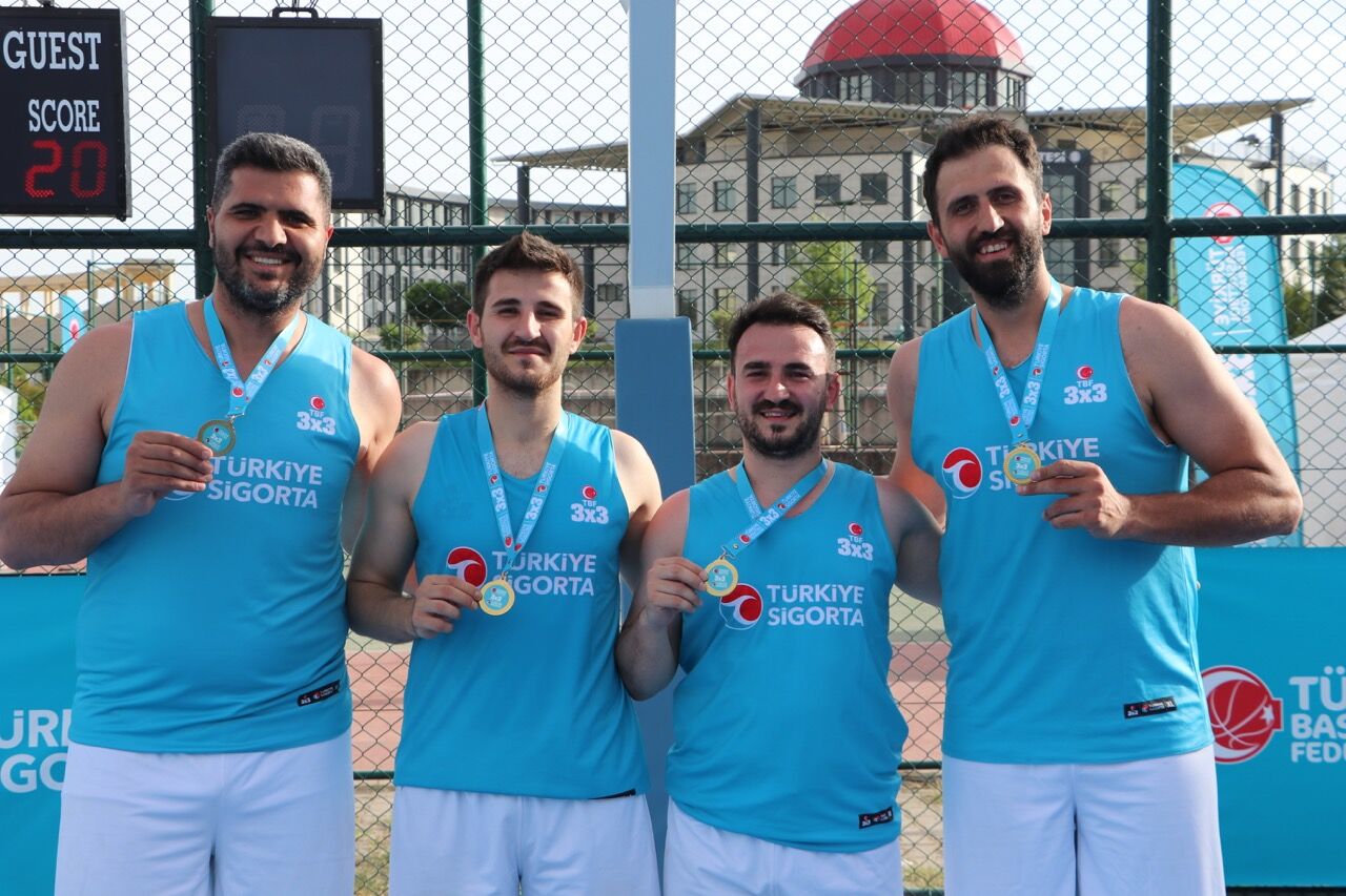 Kahramanmaraş'ta 3X3 Basketbol Turnuvası Tamamlandıbüyük Aa 20250511 37917704 37917698 Turkiye Sigorta 3X3 Basketbol Turnuvalarinin Kahramanmaras Etabi Tamamlandi