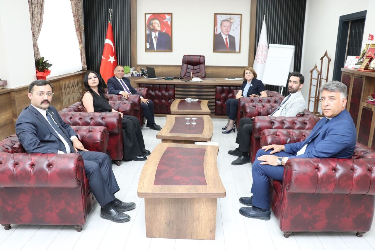 Kahramanmaraş'ta Haydar Aliyev İçin Tören Düzenlendi! (10)