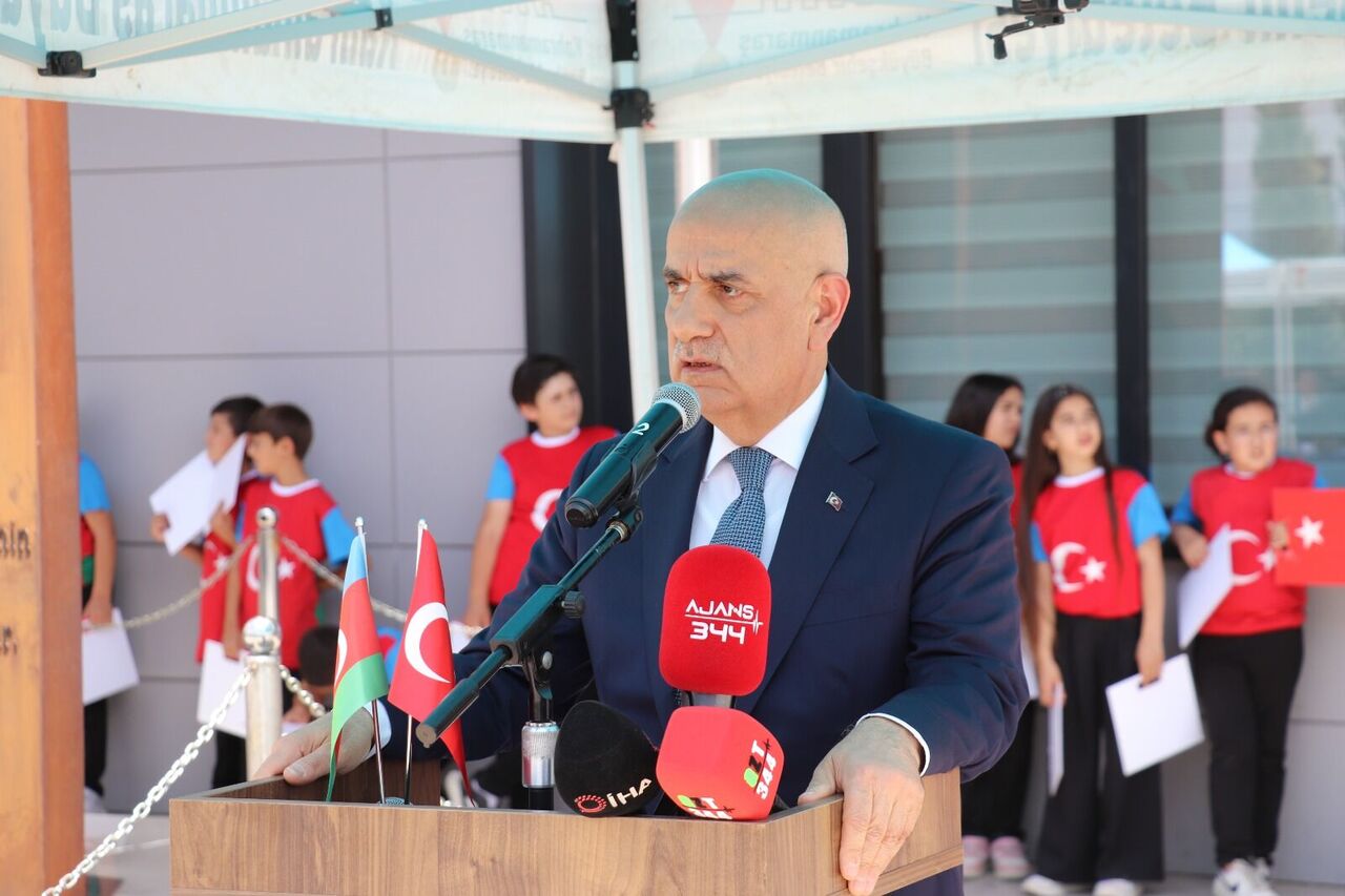 Kahramanmaraş'ta Haydar Aliyev İçin Tören Düzenlendi! (27)