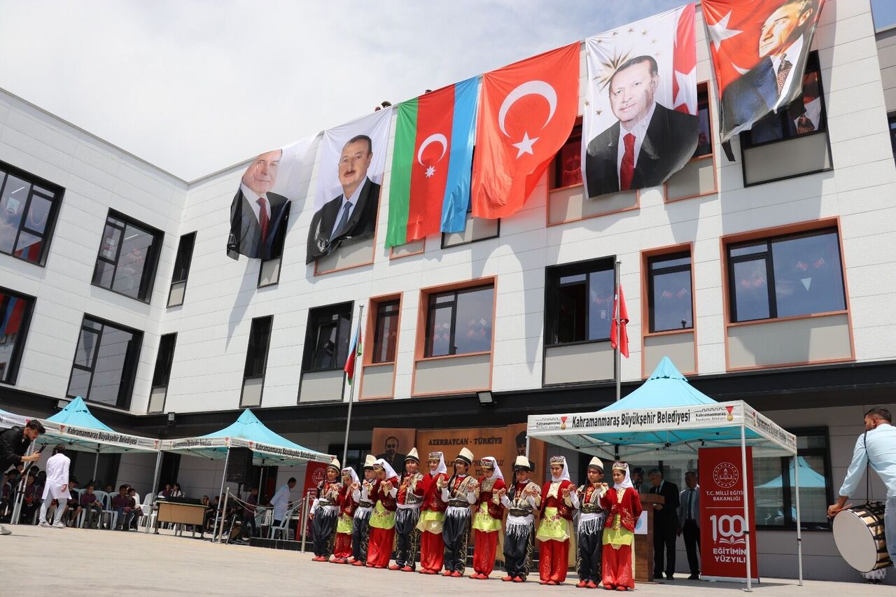 Kahramanmaraş'ta Haydar Aliyev İçin Tören Düzenlendi! (33)