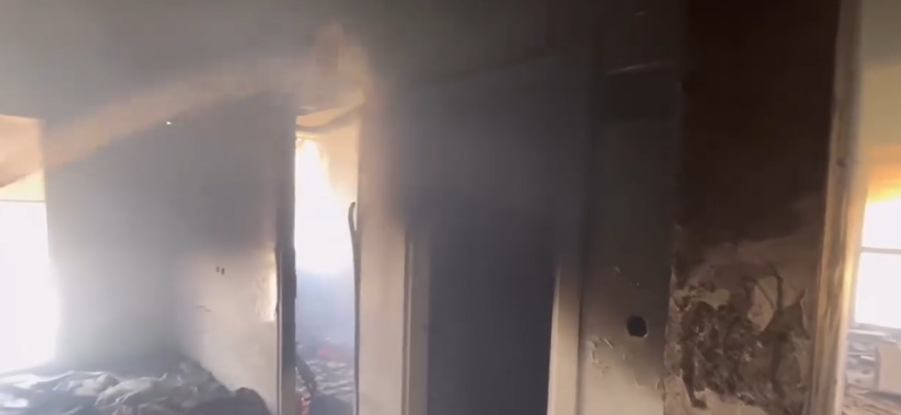 Kahramanmaraş'ta Metruk Binada Patlama Ve Yangın (1)