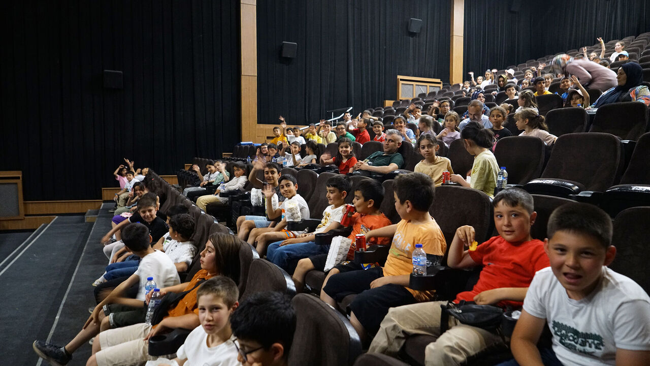 Kahramanmaraş'ta Minik Kalpler Sinemayla Buluştu (3)