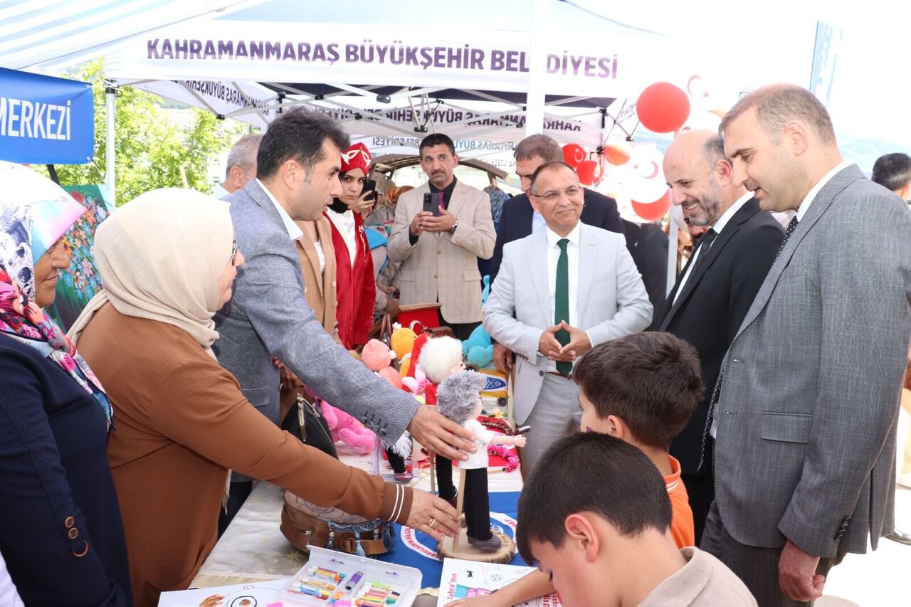 Kahramanmaraş'ta Yıl Sonu Şenliği Büyük İlgi Gördü! (19)