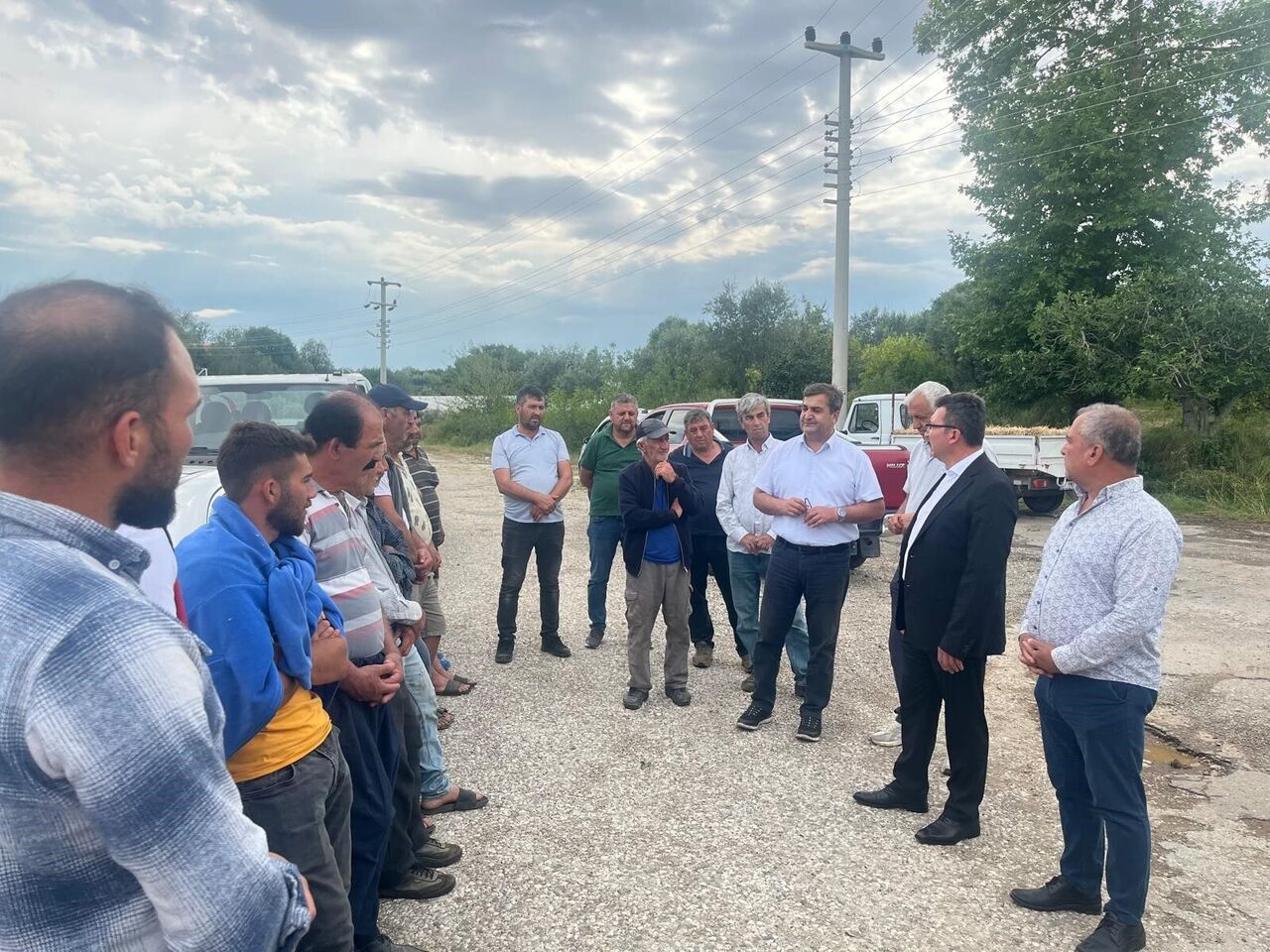 Serik’te Dolu Felaketi Tarım Arazilerini Vurdu Hasar Tespiti Başladı (1)